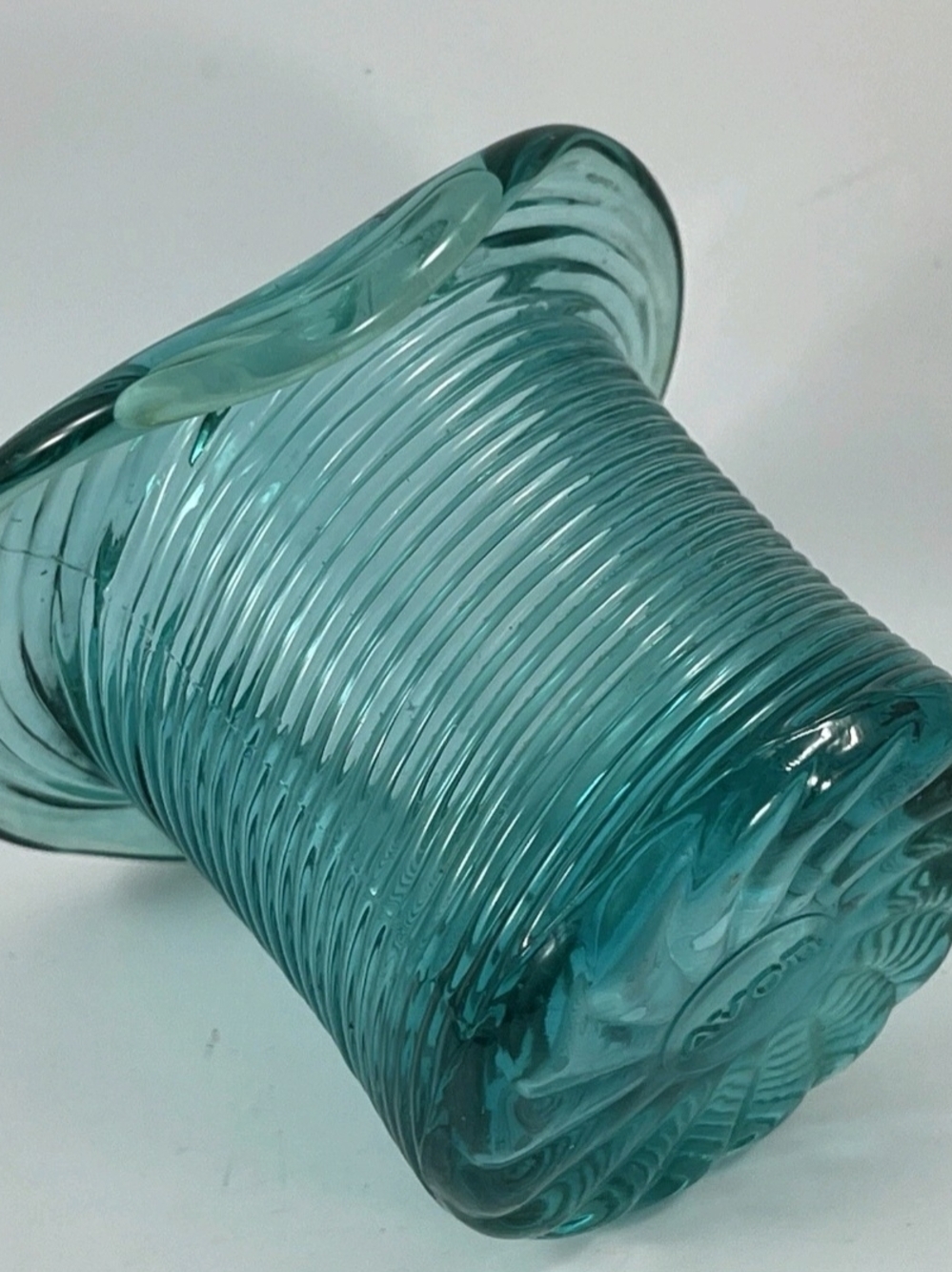 AVON "Vintage" Teal Swirl Glass Top Hat - Picture 3 of 10